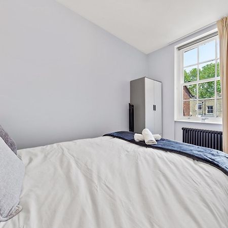 Stylish 2 Bedroom Apartment In Westminster Sleeps 5 With Ac Londres Exterior foto